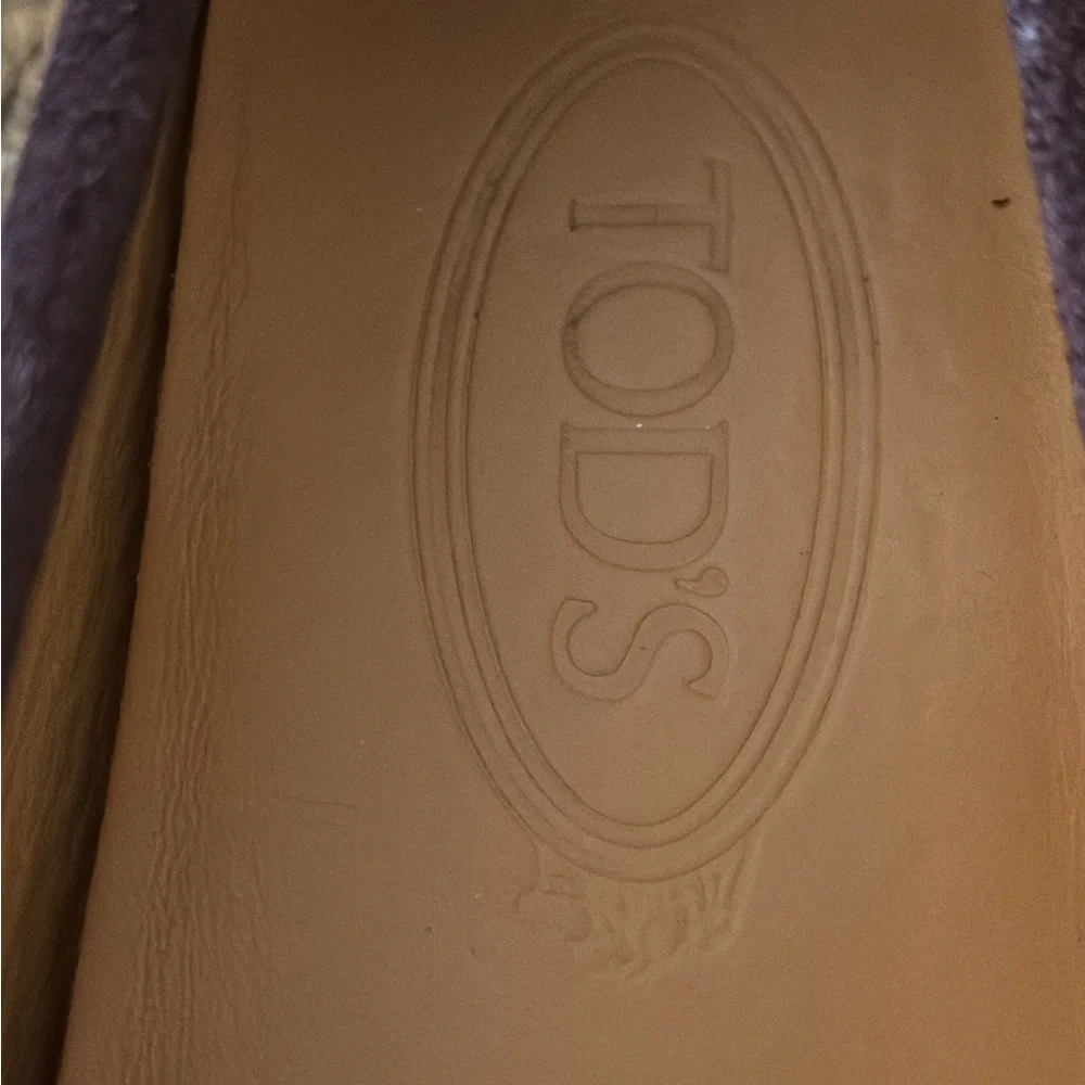 TODS’S Burgundy Suede Gommino Loafers - Ladies Sz 38 - Picture 6 of 8